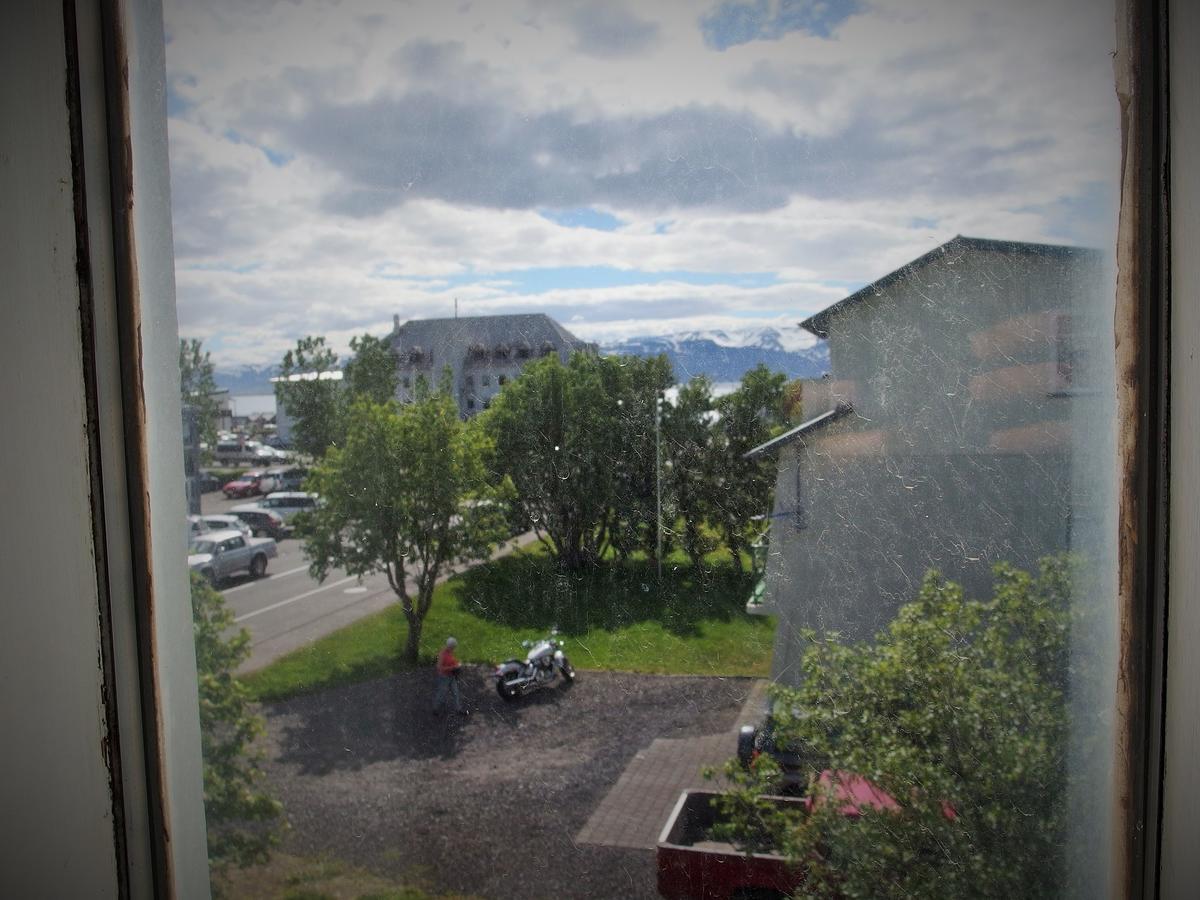 Husavik Hostel ภายนอก รูปภาพ