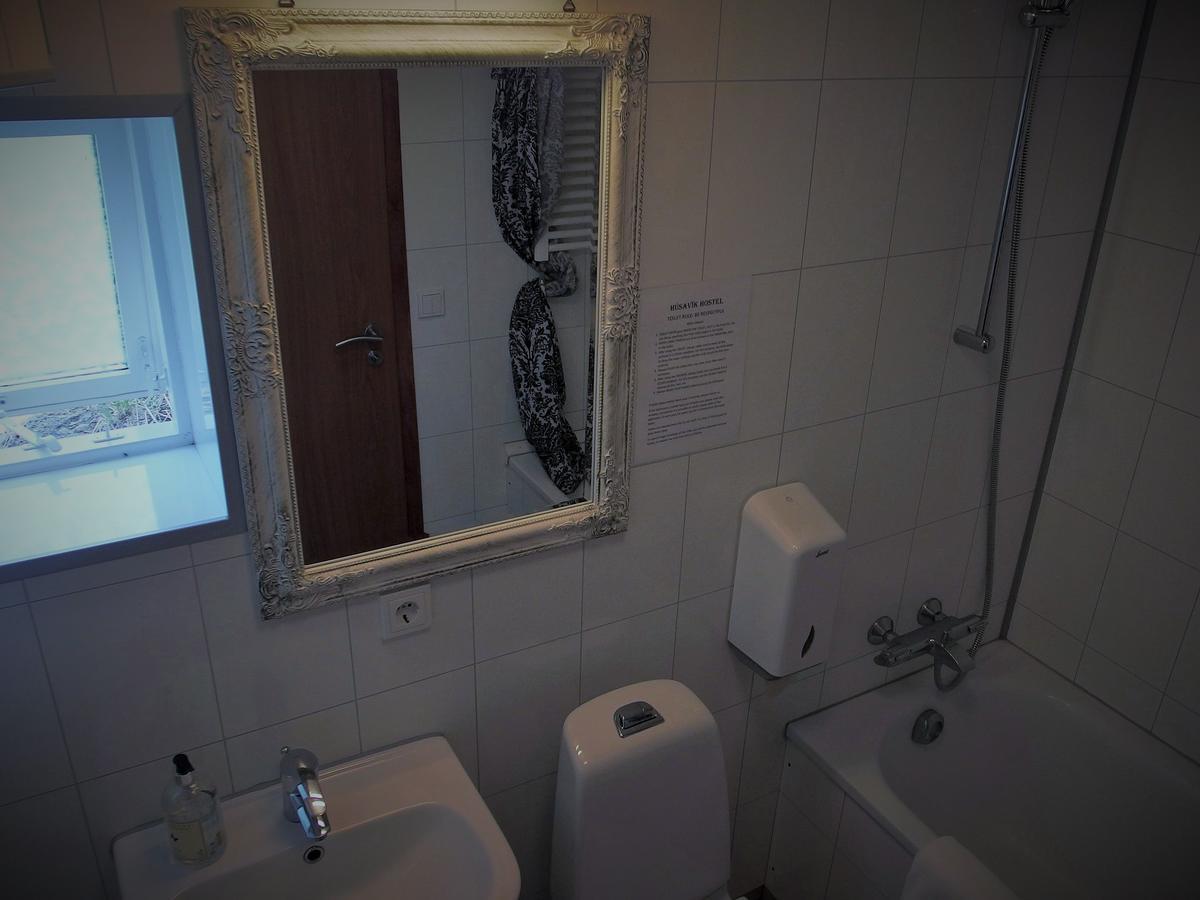 Husavik Hostel ภายนอก รูปภาพ