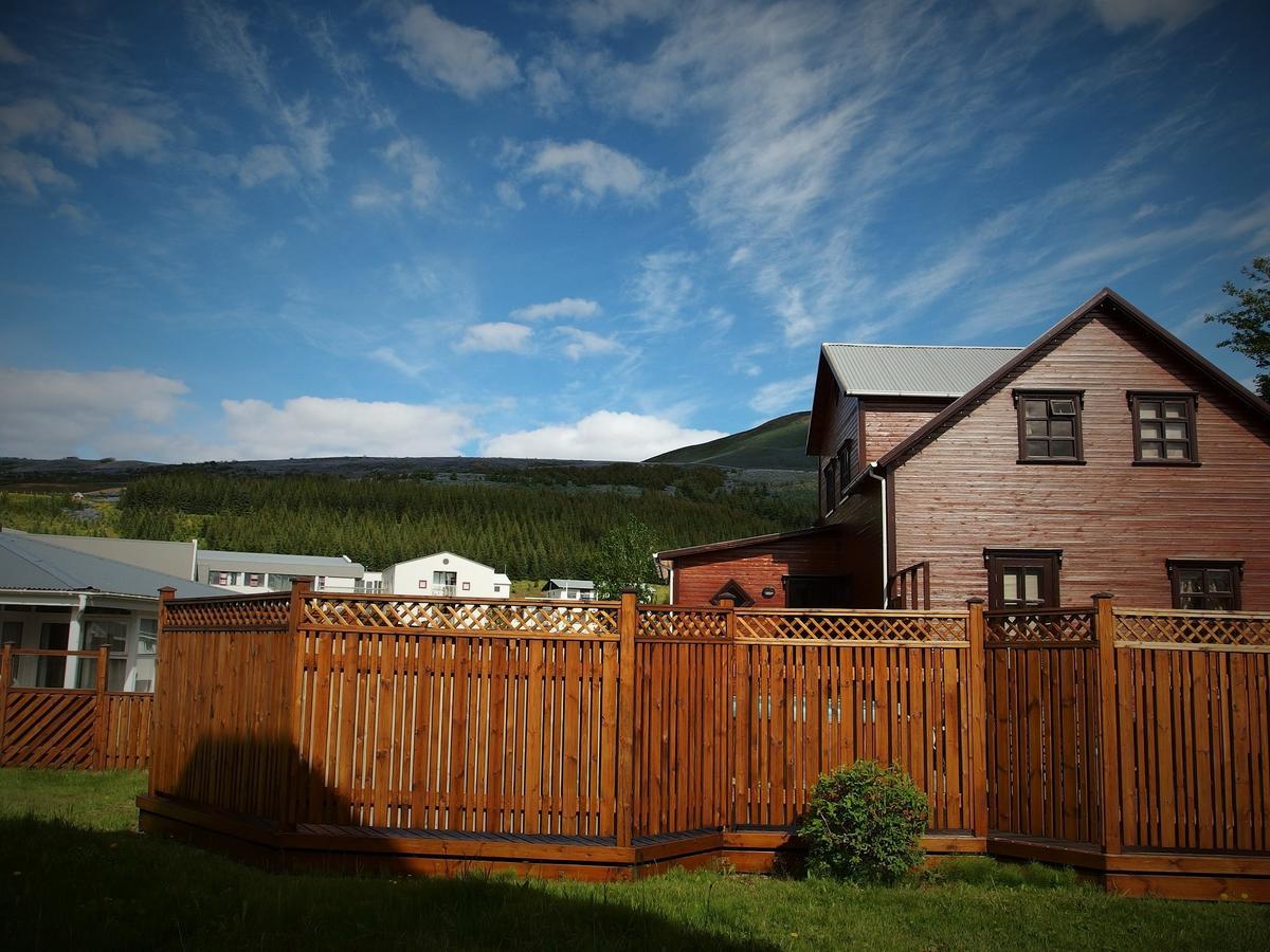 Husavik Hostel ภายนอก รูปภาพ